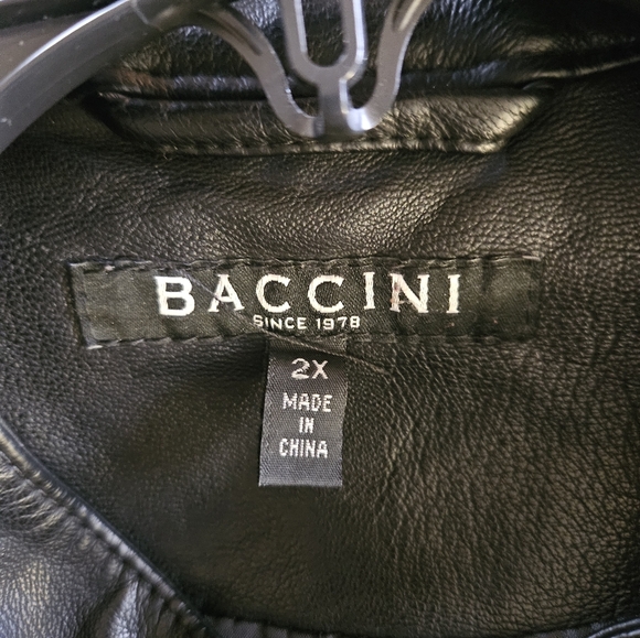 Baccini Faux Leather Cropped Moto Jacket Plus Size Women 2X - Picture 4 of 5